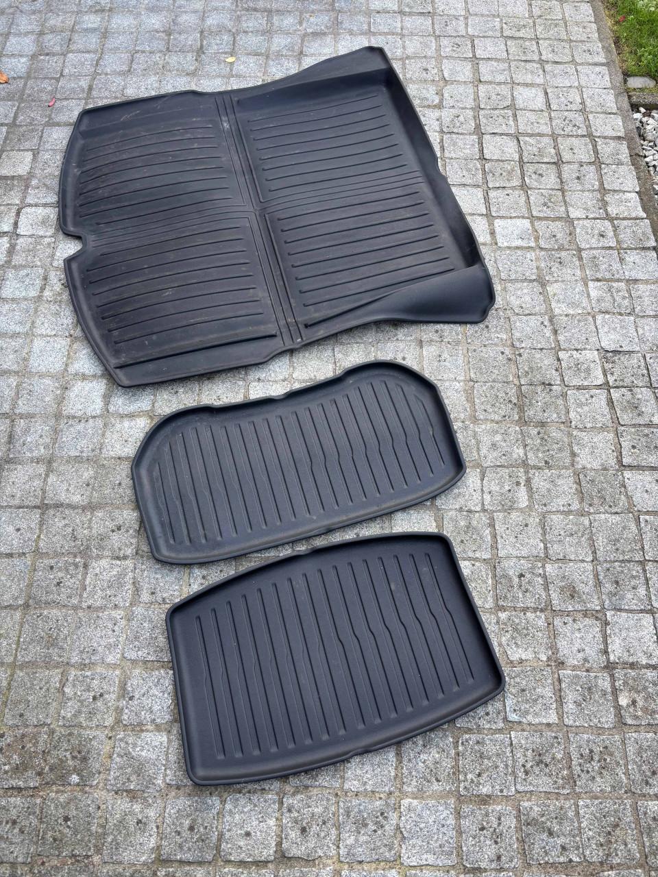 Rubber mattenset Tesla Model 3 Highland