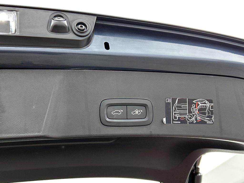 Volvo XC40 1.5 t5 recharge inscription | automaat | leder | panorama dak | 