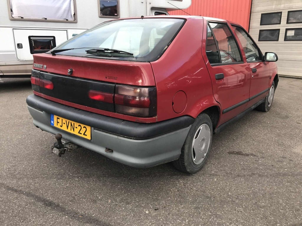 Renault 19 1.7 rn