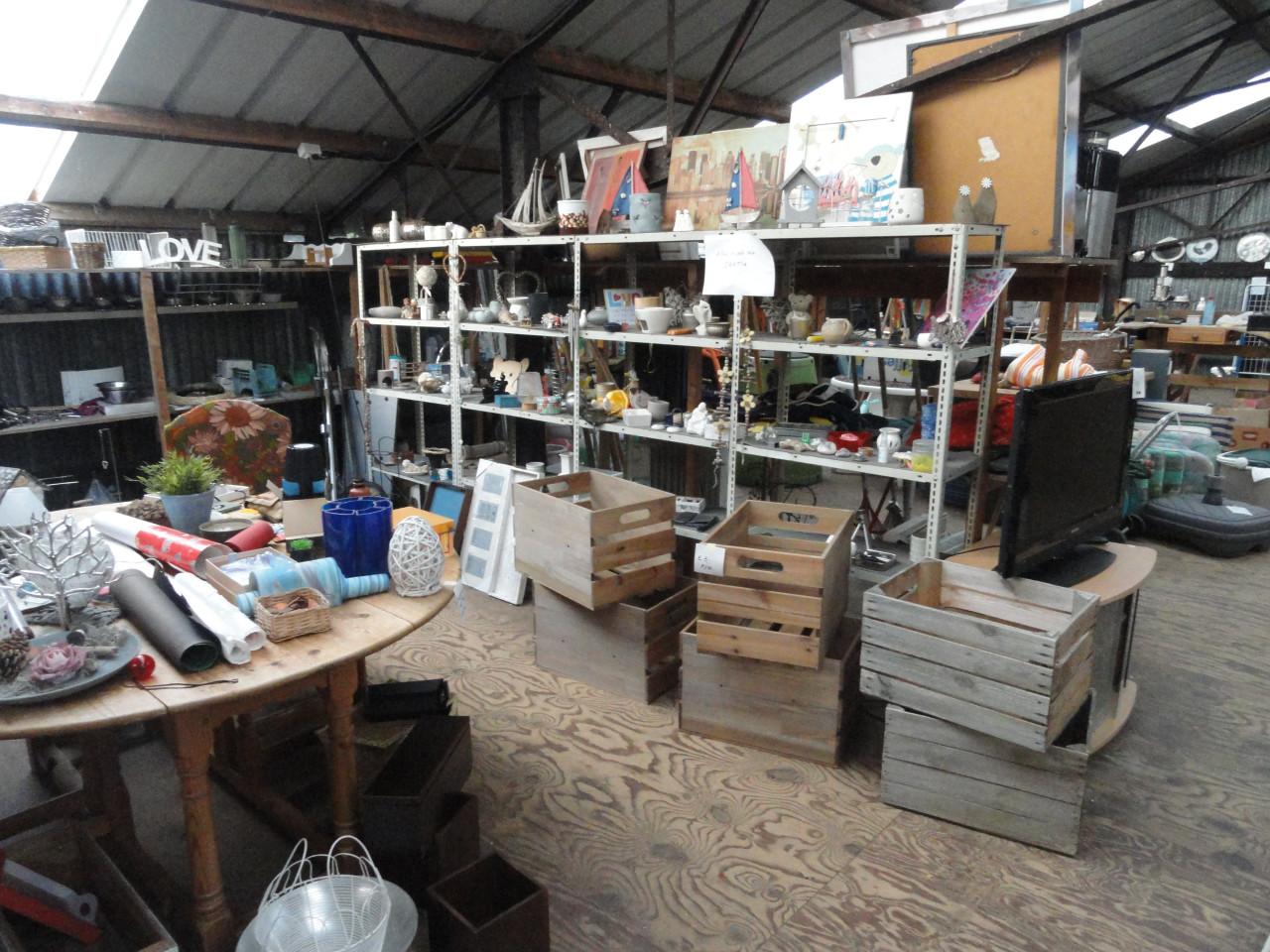 Rommelmarkt / Schuurverkoop