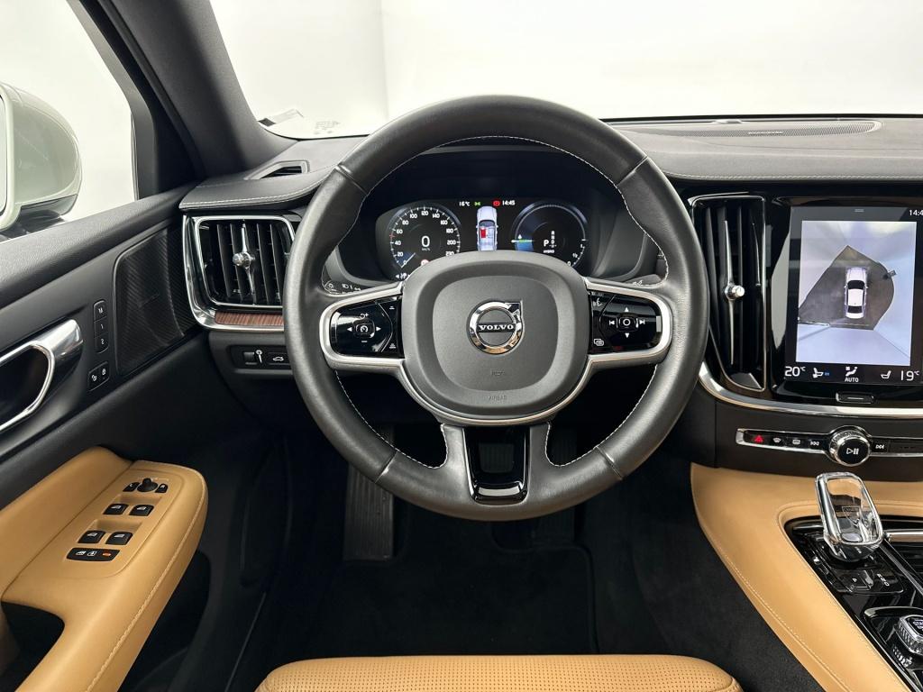 Volvo S60 t6 340pk recharge inscription| full options ! trekhaak