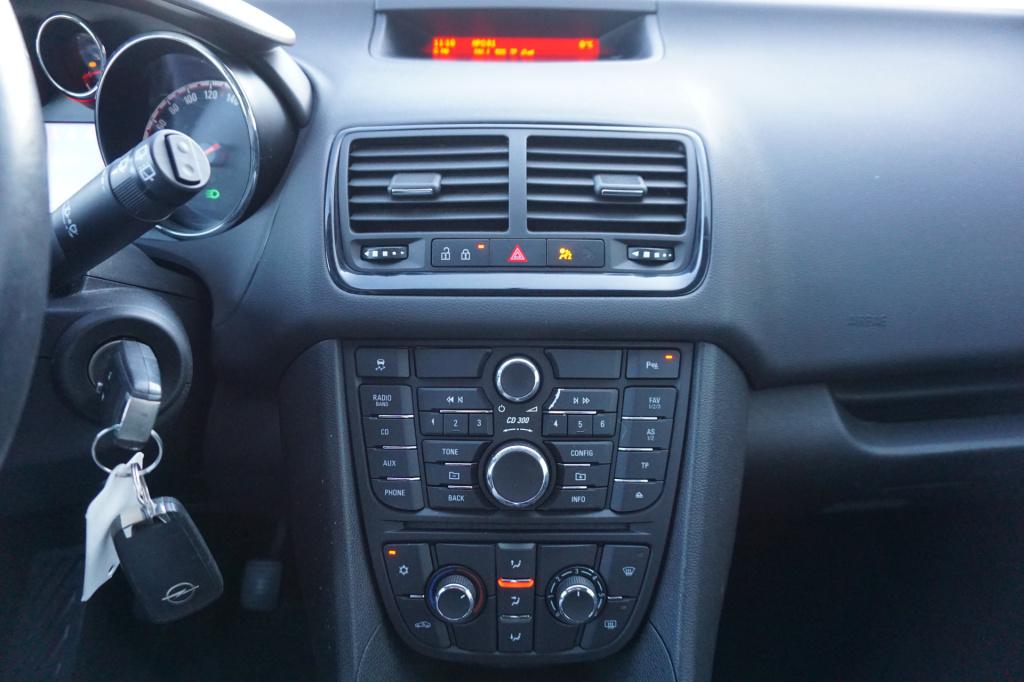 Opel Meriva 1.4 turbo edition airco / cruise / parkeersens. / trekhaak / lm