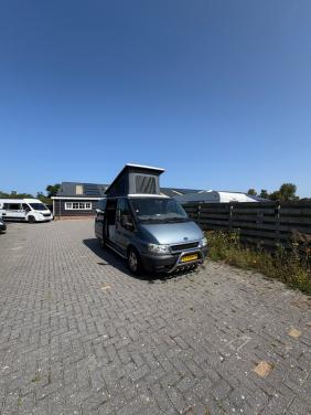 Camperbus met nieuw slaaphefdak!