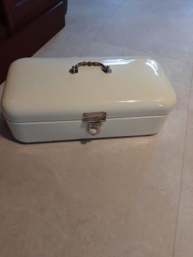 EMAILLE BROODTROMMEL - KLEUR WIT - ONBESCHADIGD