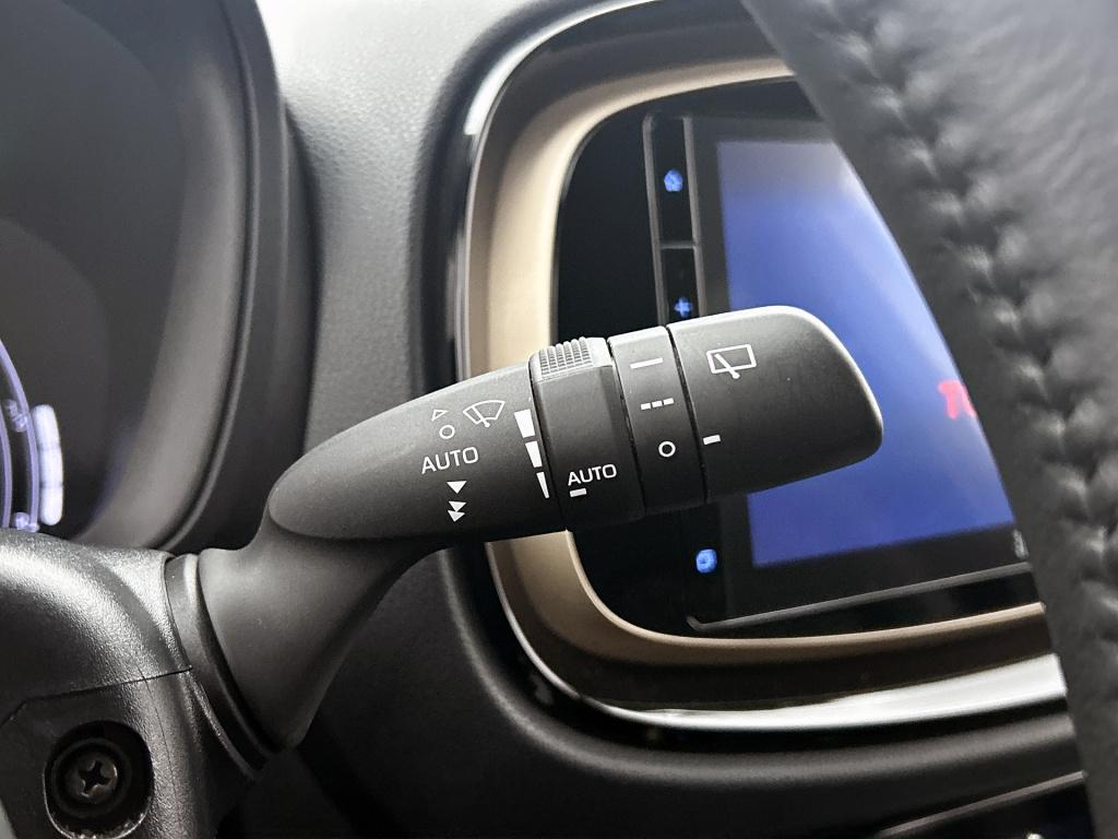 Toyota Aygo x 1.0 vvt-i s-cvt envy automaat | navigatie | jbl soundsystem |