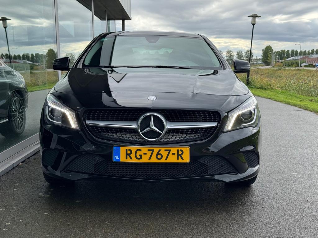 Mercedes-Benz Cla 180 urban automaat , apple-carplay , afneembare trekhaak