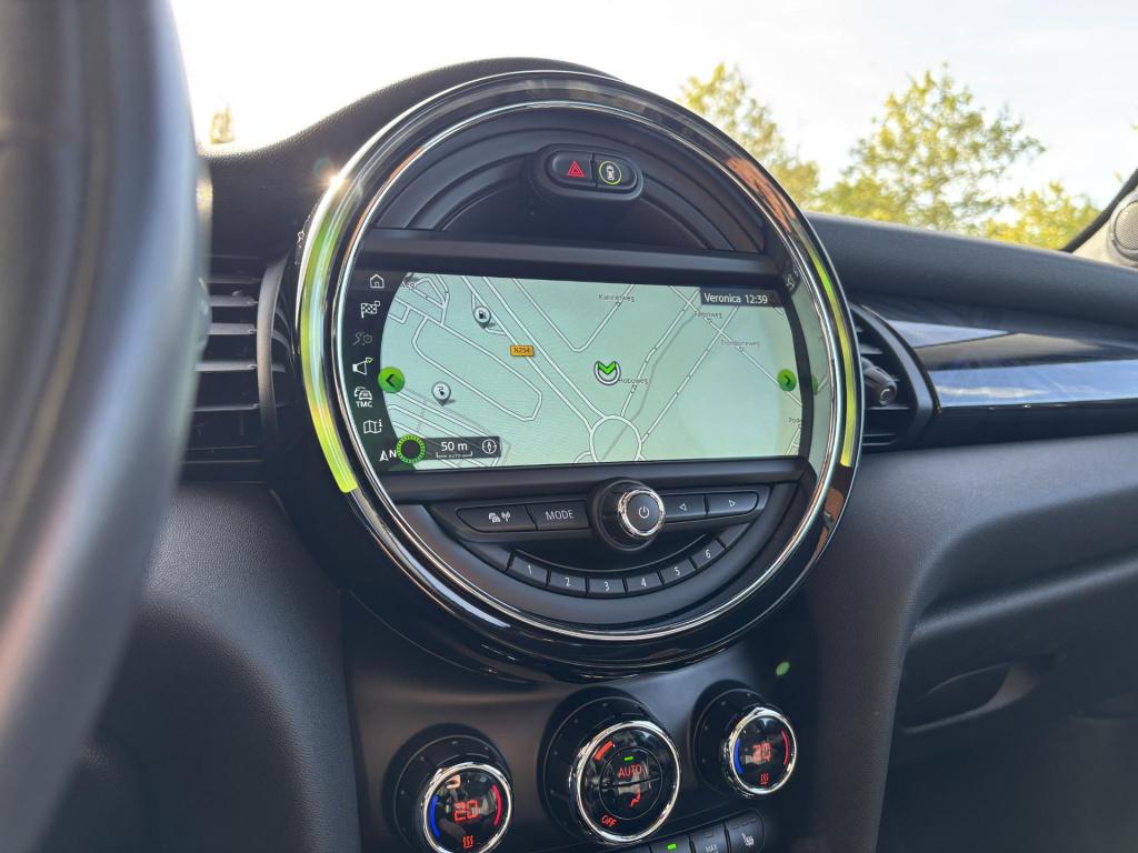 Mini Electric yours 33 kwh