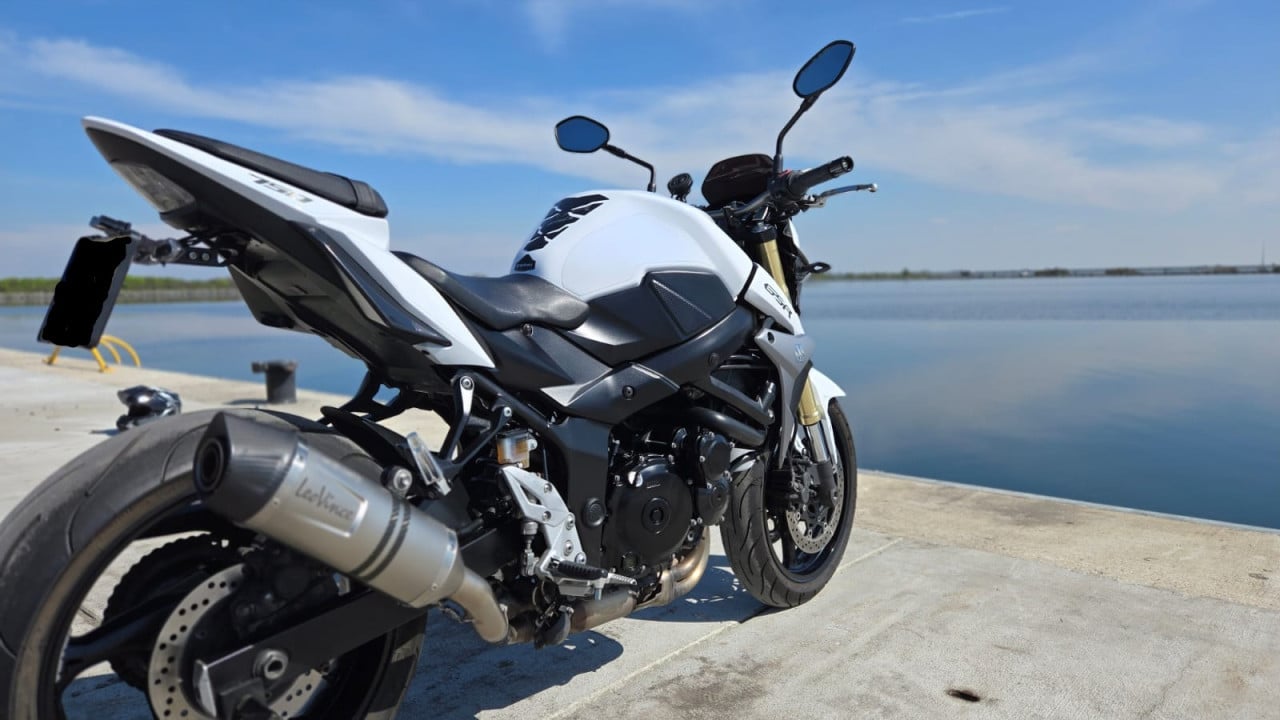SUZUKI GSR750A   bouwjaar 2016
