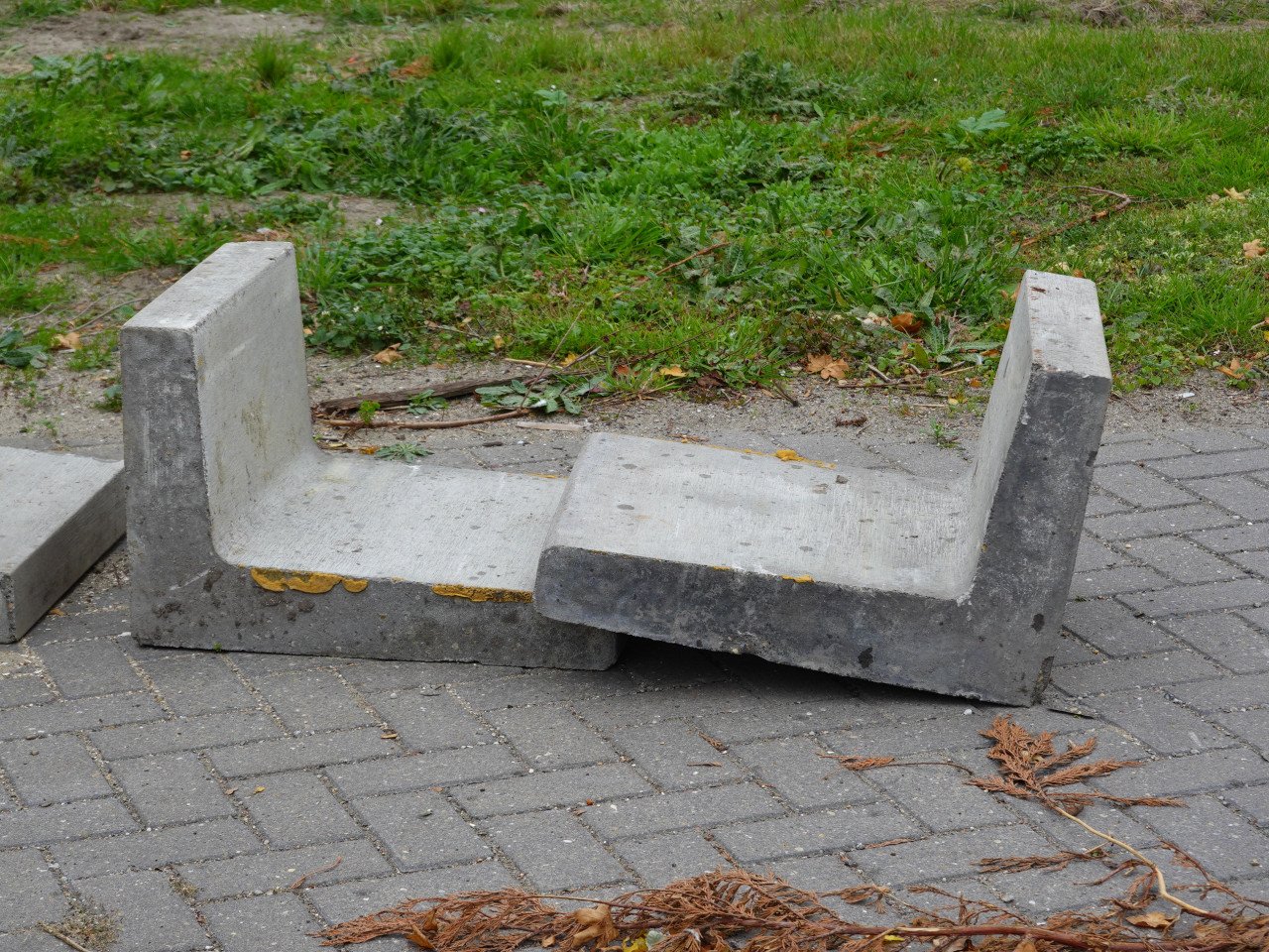 Betonnen keerwand te koop