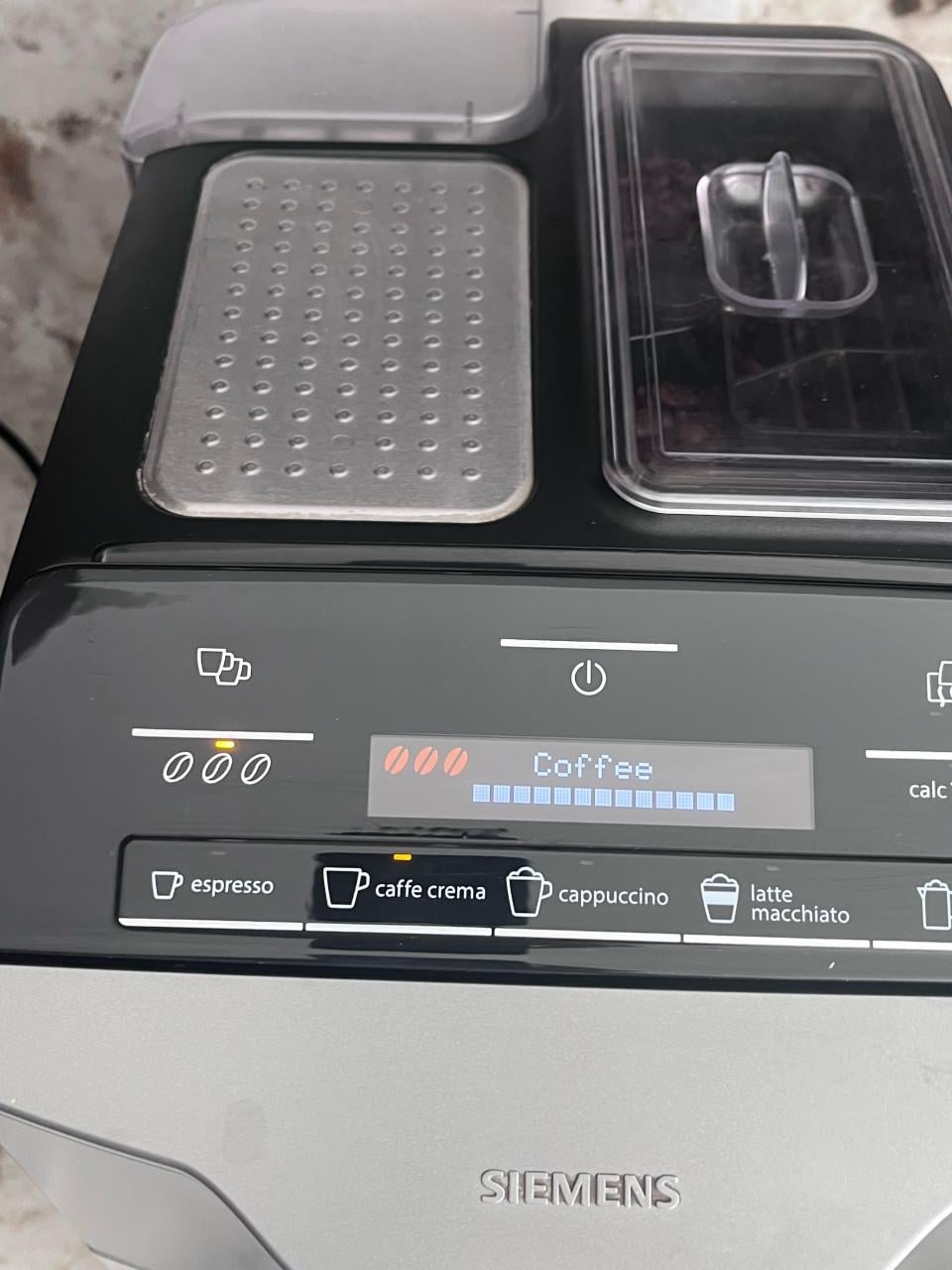 Siemens EQ.3 s300 volautomatische bonen koffiemachine