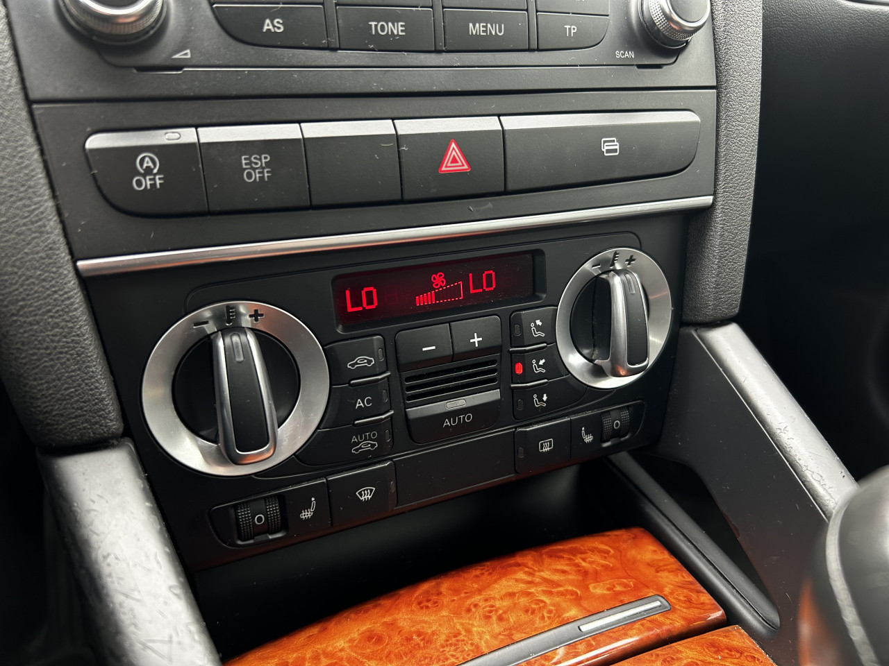 Audi A3 Sportback 1.4 TFSI Ambiente/APK/CRUISE CONTR/XENON/