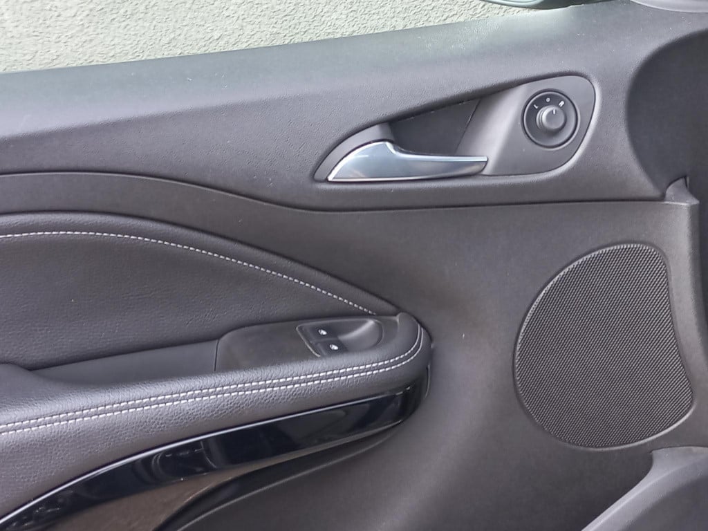 Opel Adam 1.4 slam | climate | cruise| lmv | parkeersensoren | bluetooth