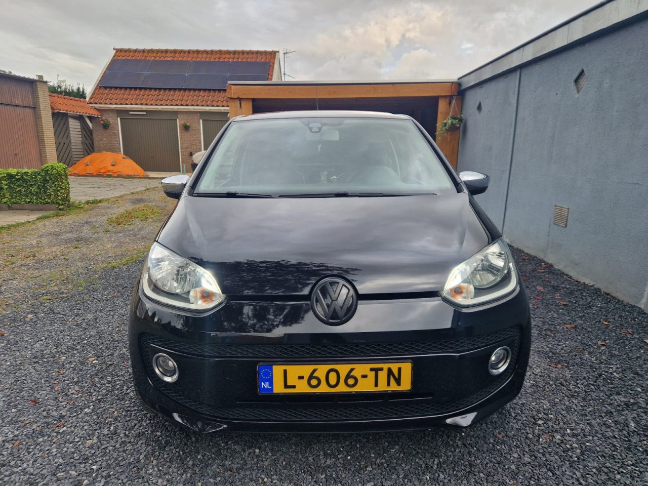 VW Up! High Up Black Edition - Full option