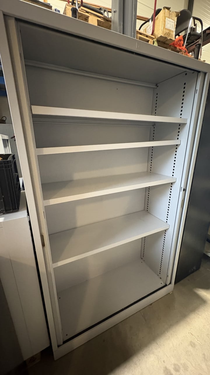 Roldeurkast garagekast dossierkast