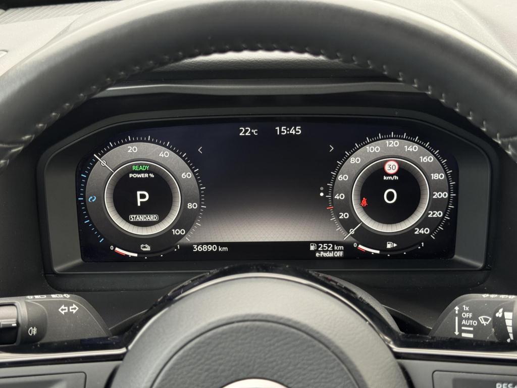 Nissan Qashqai 1.5 e-power n-design panoramadak + cold pack incl. trekhaak!