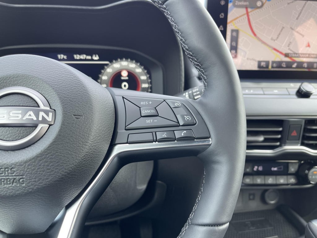 Nissan Juke 1.6 hybrid n-connecta cold pack