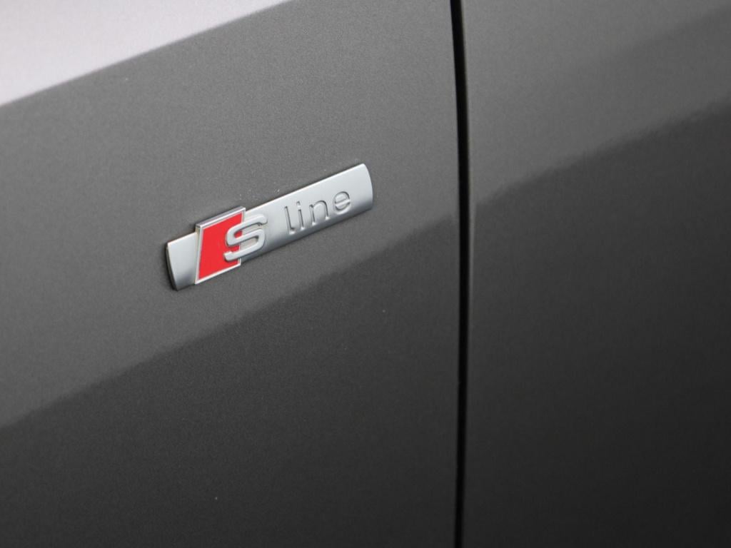 Audi A4 avant 40 tfsi s edition competition | automaat | virtual cockpit | 