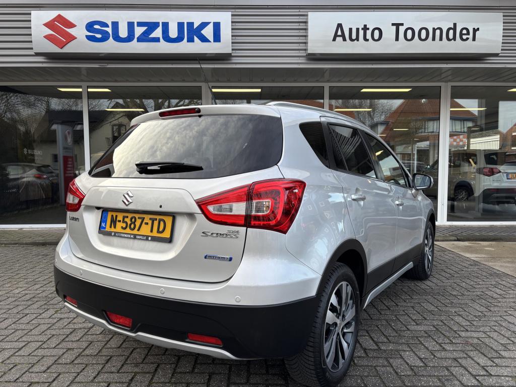 Suzuki Sx4 S-cross style 1.4 boosterjet smart hybrid/panoramadak