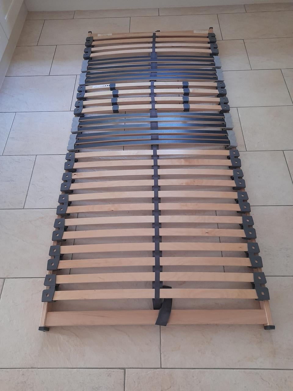 Lattenbodem 90 x 200  (in goede staat )