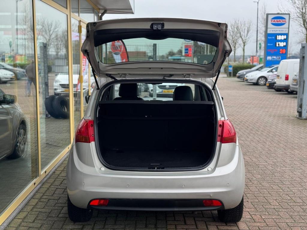 Kia Venga 1.6 cvvt x-ecutive