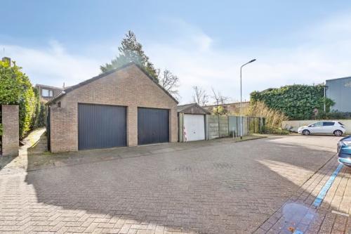 Nieuwstraat 30 30 A  Te koop   Woning en bedrijfspand