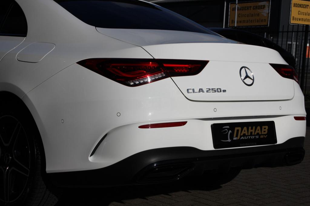 Mercedes-Benz Cla 250 e amg edition | pano | nightpakket | sfeerverlichting