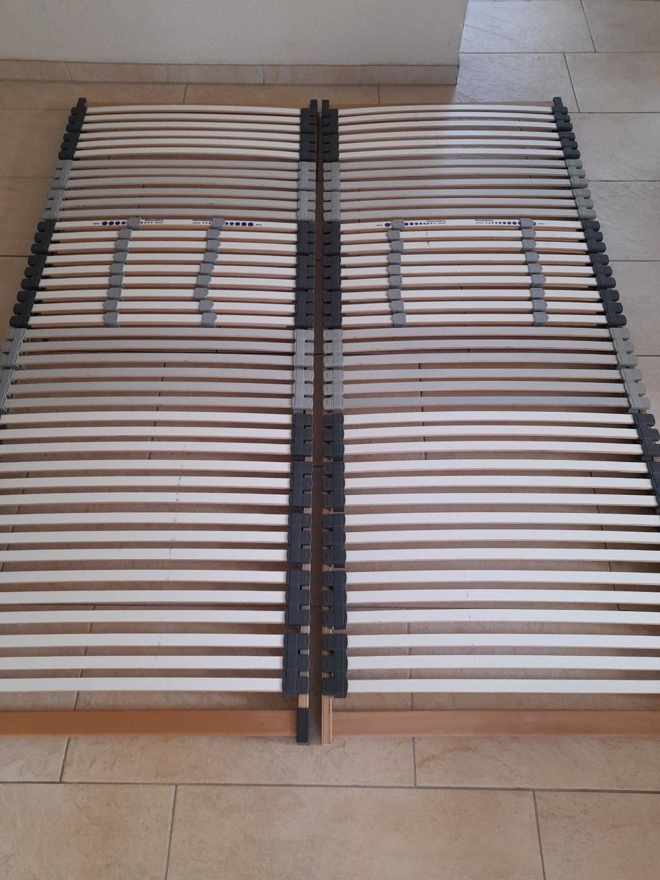 2 x 80 x 200 lattenbodems (in goede nette staat )