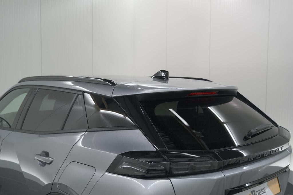 Peugeot 2008 puretech 100 allure | camera | navigatie | parkeersensoren | a