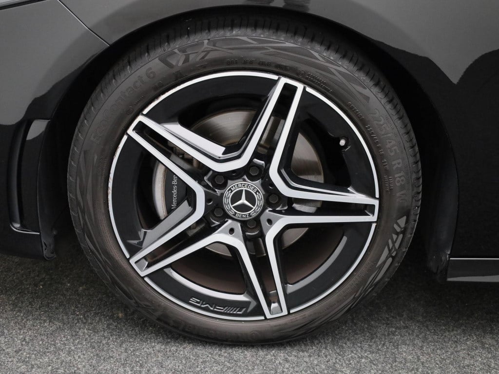 Mercedes-Benz A-Klasse 180 business solution amg | automaat | lmv | sfeer v
