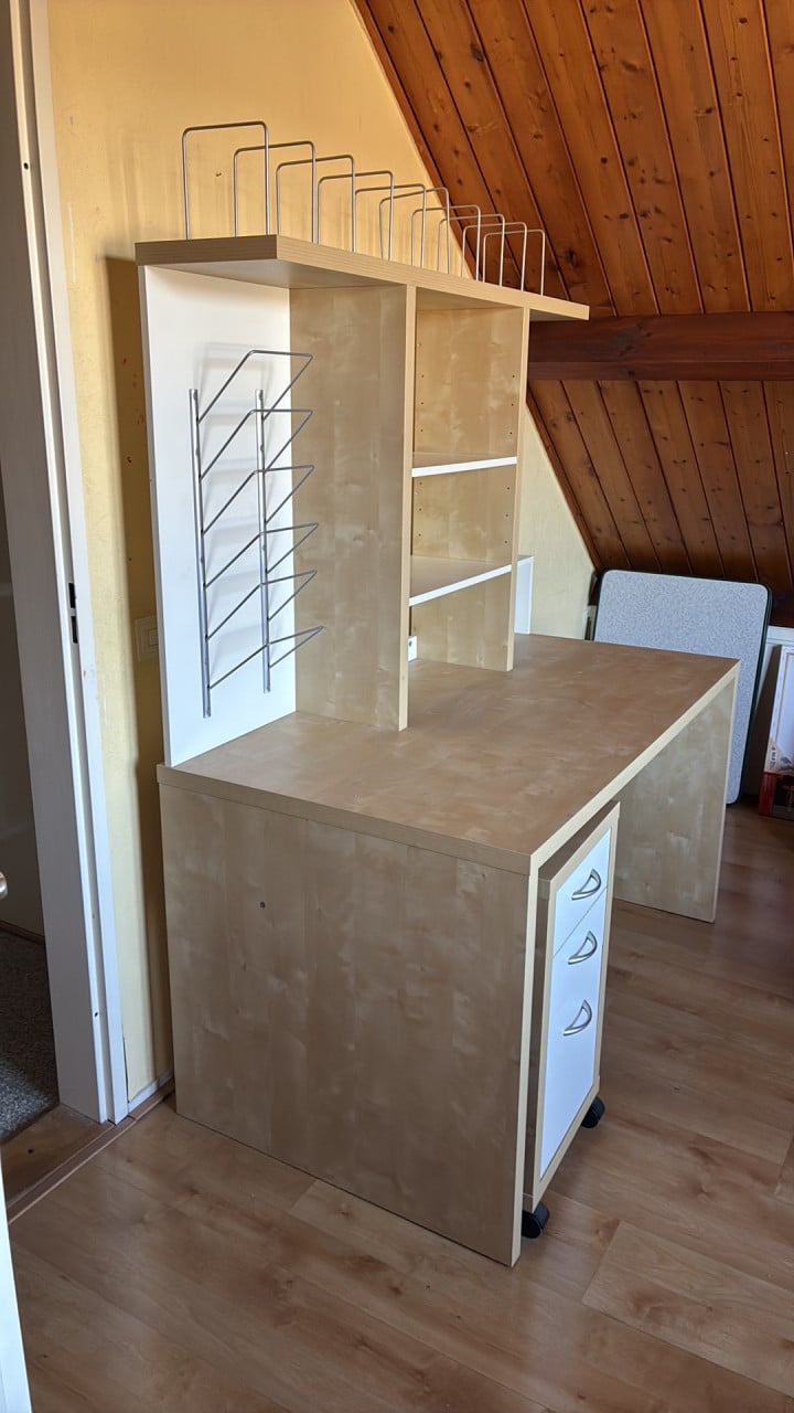Bureau voor slaapkamer