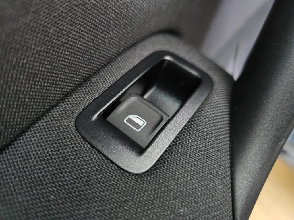 Volkswagen Polo occasion comfortline black edition met cruisecontrol en leu