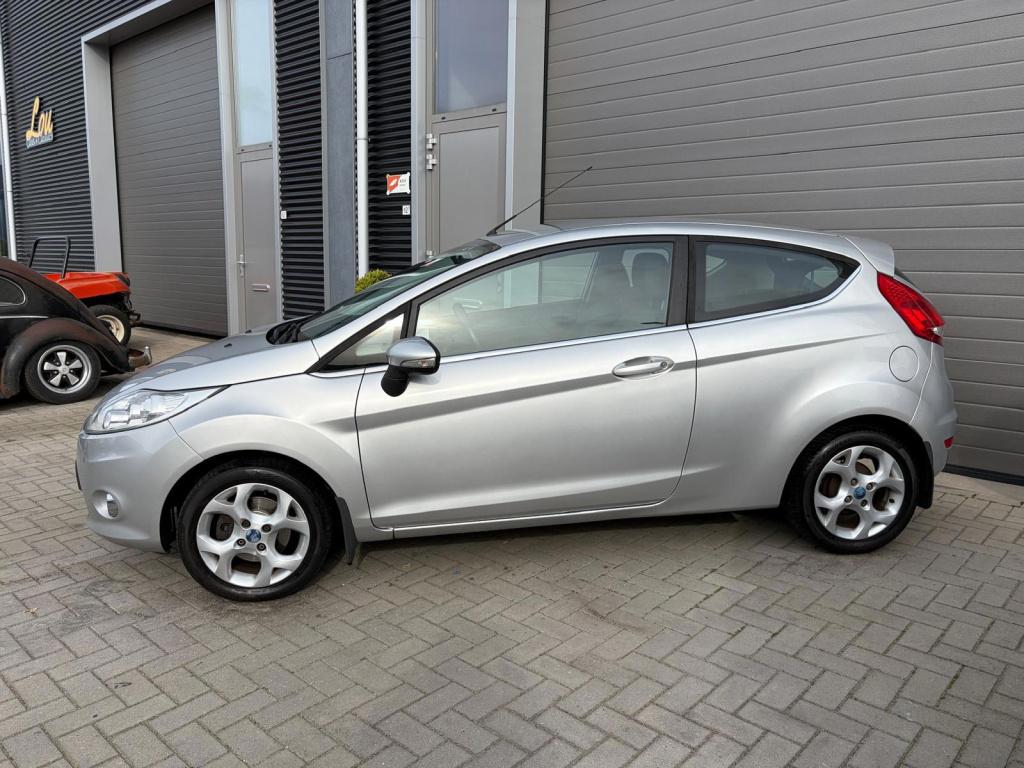 Ford Fiesta 1.25 titanium/155.000 nap/airco/lichtmetaal/pdc/