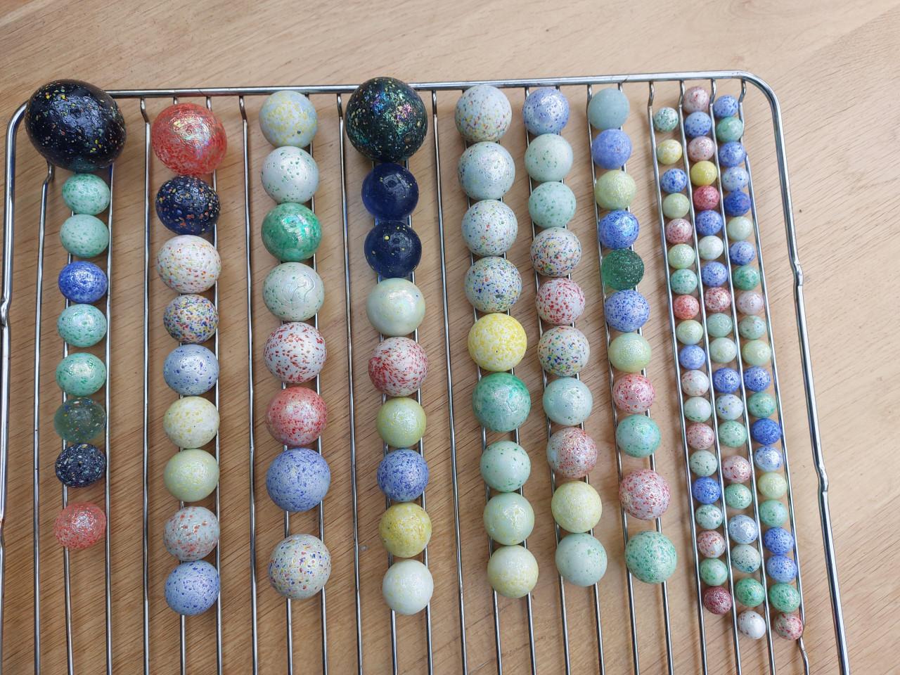 Verzameling Oude Knikkers.