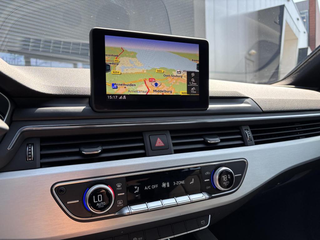 Audi A4 limousine 1.4 tfsi sport s line edition