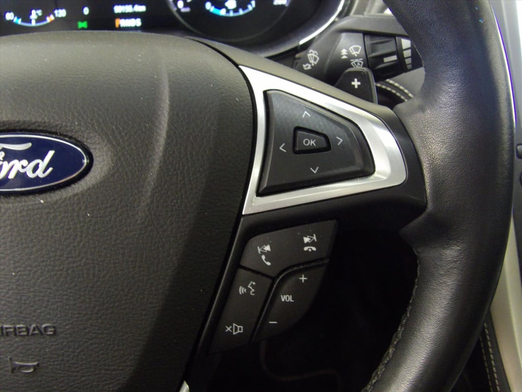 Ford Mondeo vignale 2.0 ecoboost 203pk 5d automaat