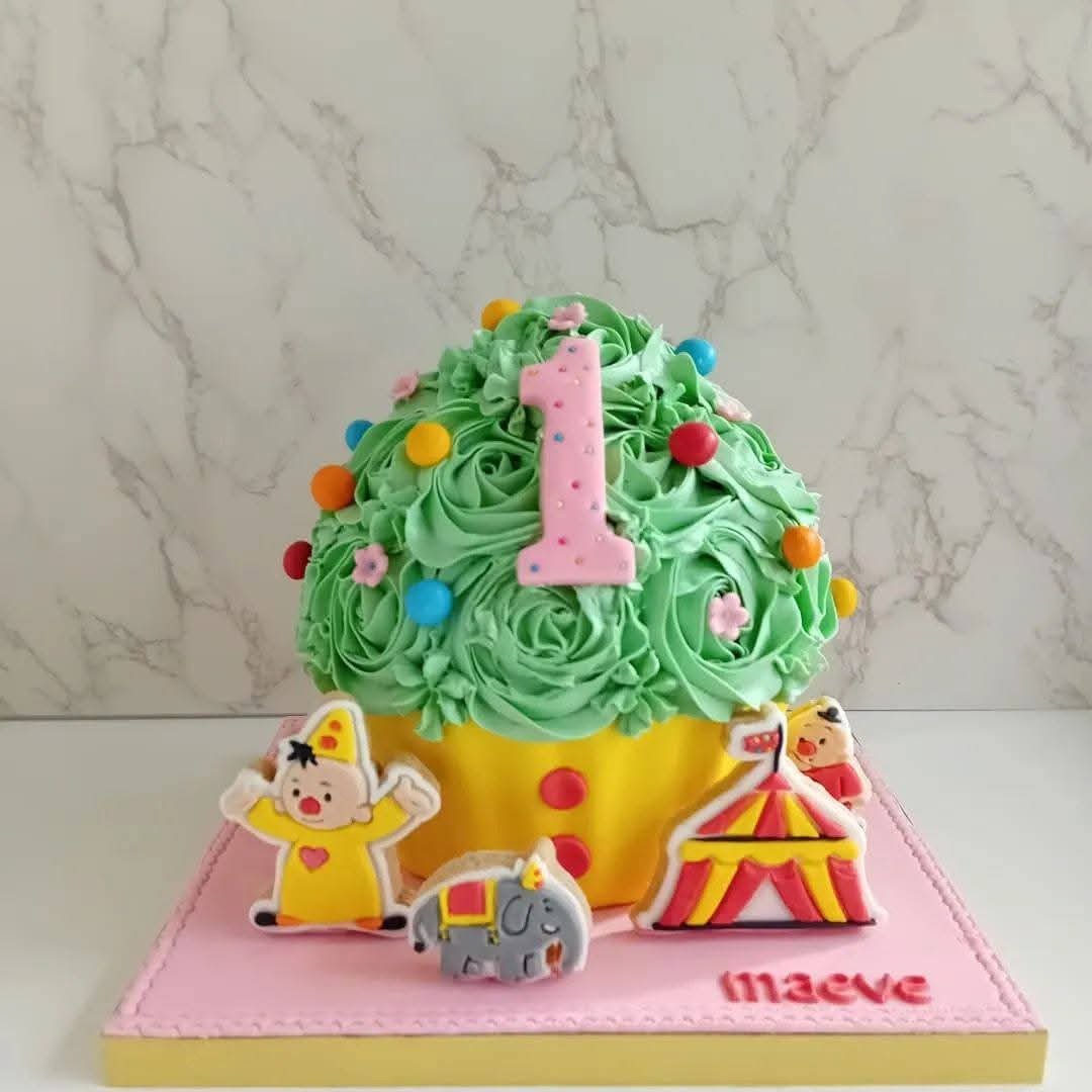 Giant cupcake