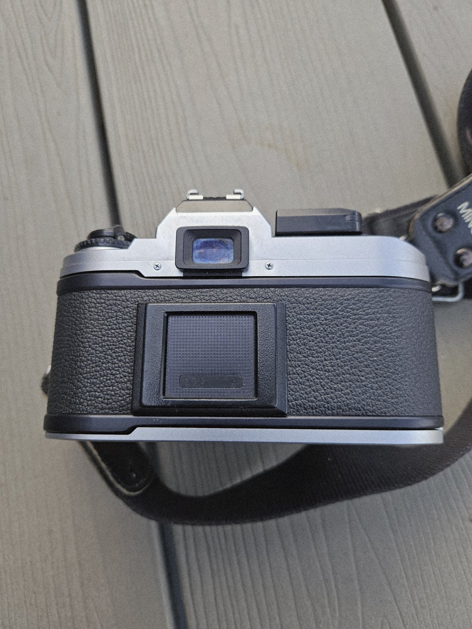 Werkende Nikon FG-20, 35 mm spiegelreflexcamera met een 50 mm E lens...