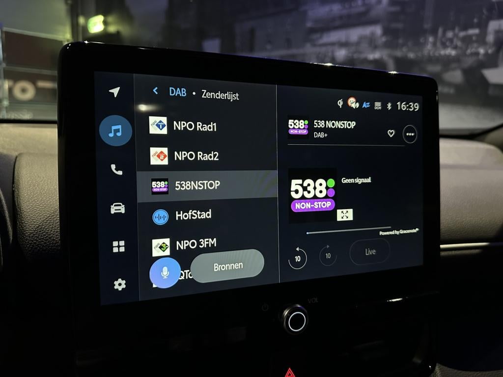 Toyota Yaris Cross 1.5 hybrid 130 dynamic *acc*winterpakket*camera*17inch*c