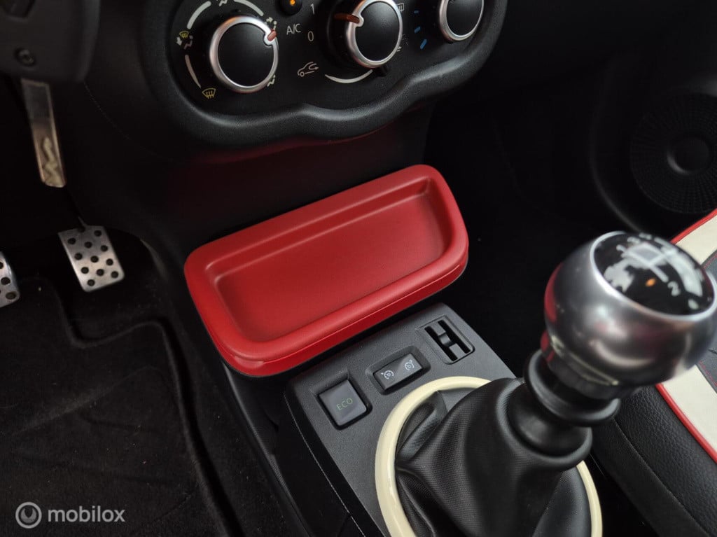 Renault Twingo 0.9 tce dynamique / cruisecontrol / parkeersensoren / airco