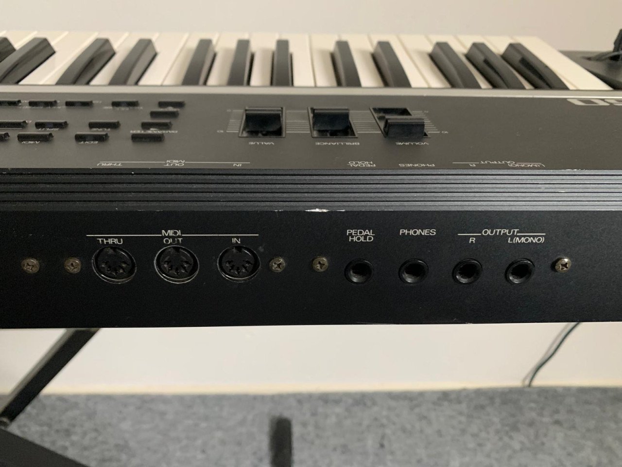 KEYBORD RHODES MODEL 760