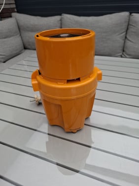 Moulinex vintage oranje Moulinette type 320 hakrobot