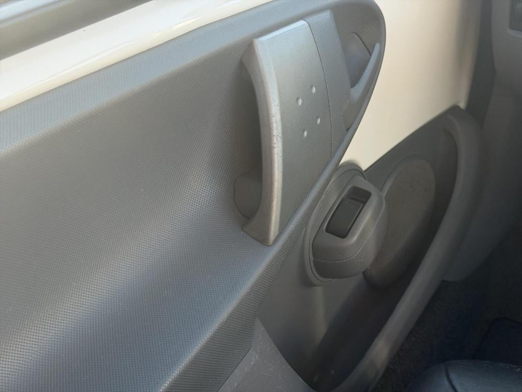 Toyota Aygo 1.0-12v xcite white airco 5 deurs leder