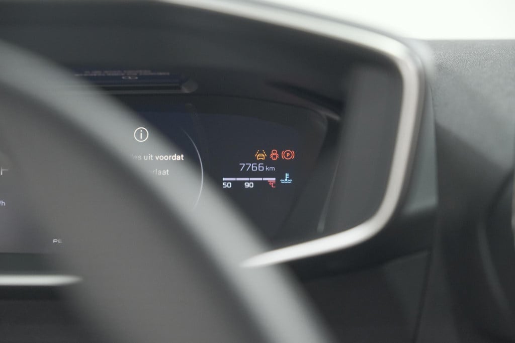 Peugeot 2008 puretech 130 eat8 gt | 360 camera | adaptieve cruise control |