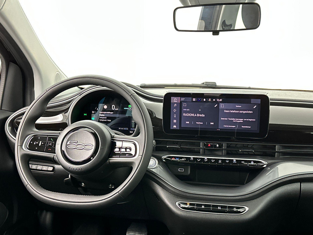 Fiat 500e 42 kwh | carplay | cruise control | ecc | pdc |