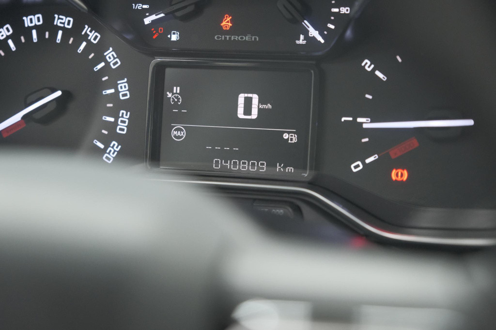 Citroen C3 puretech 110 shine | camera | navigatie | apple carplay | parkee