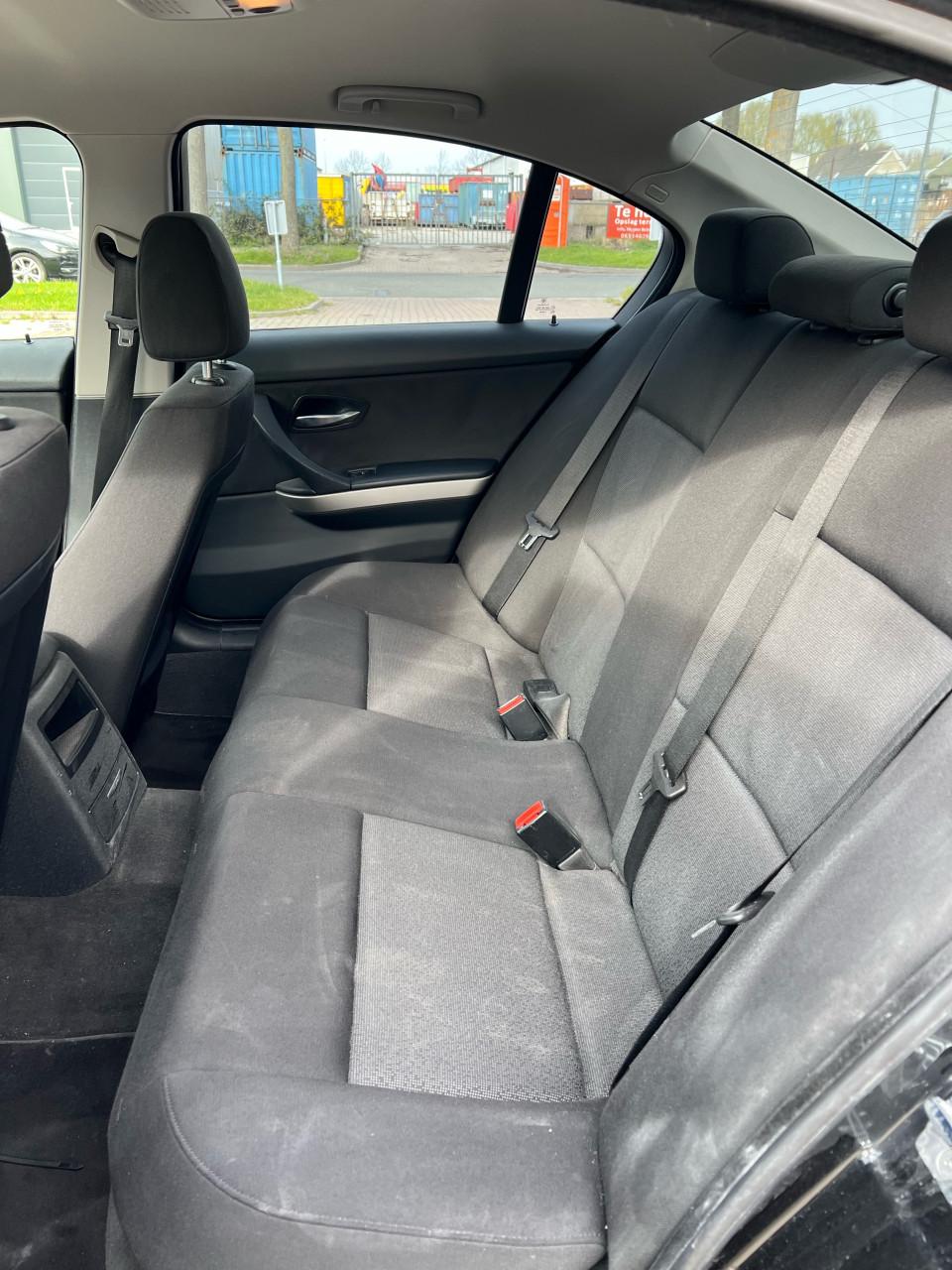 BMW 3-Serie 318i Uitlaat klep systeem/ Airco