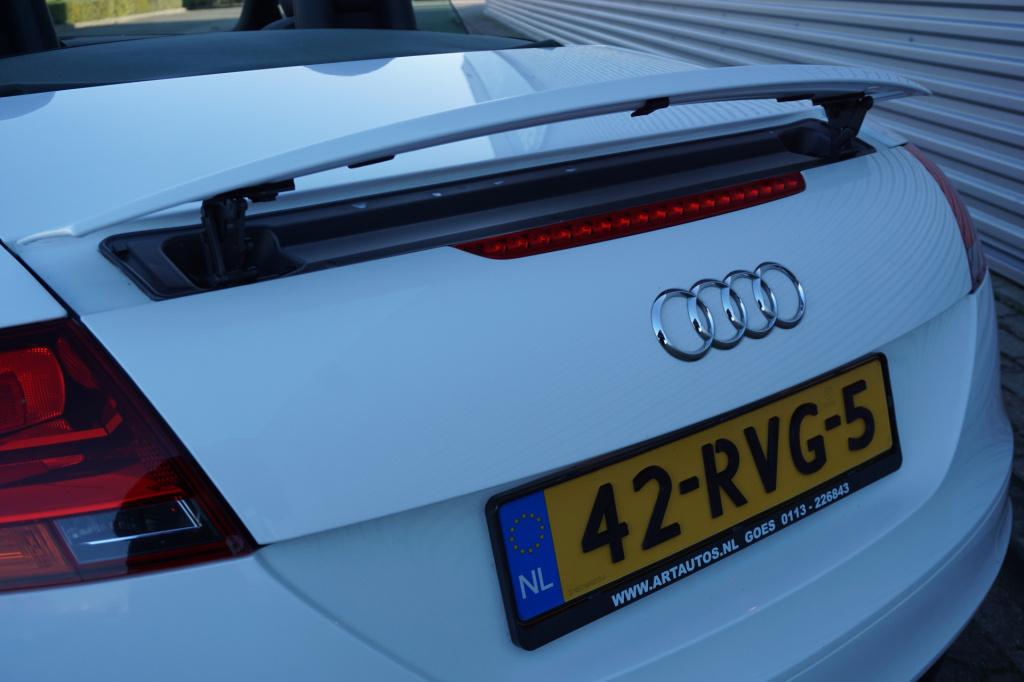 Audi TT roadster 1.8 tfsi airco / carplay / cruise / camera / sport velgen 