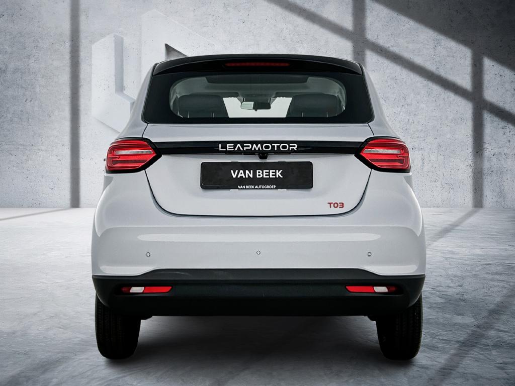 Leapmotor T03 design 37.3 kwh | adaptive cruise control | panoradak | camer