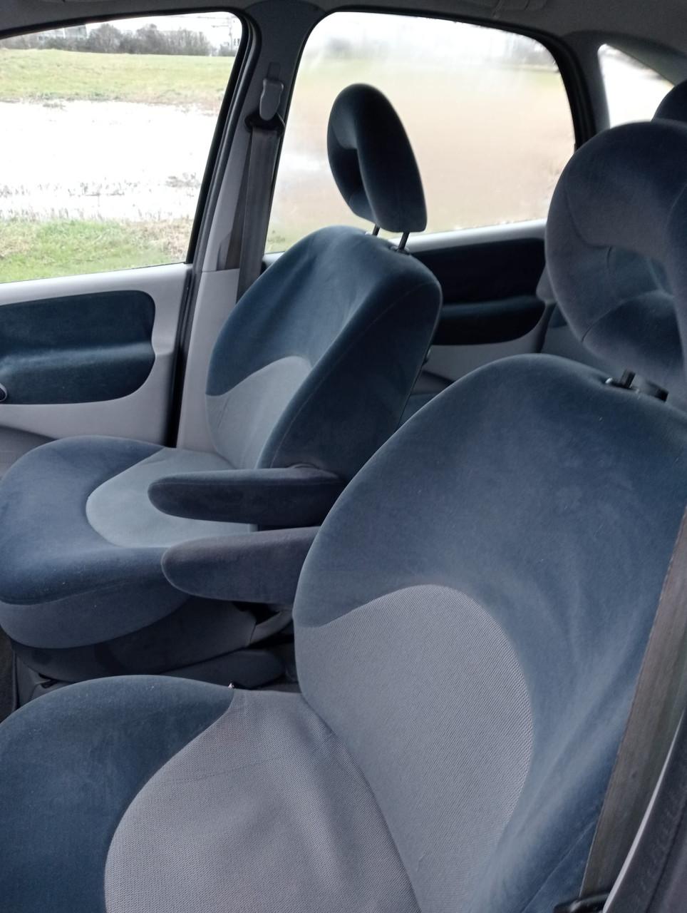 Citroën Xsara Picasso 1.6 8V Benzine (2003)