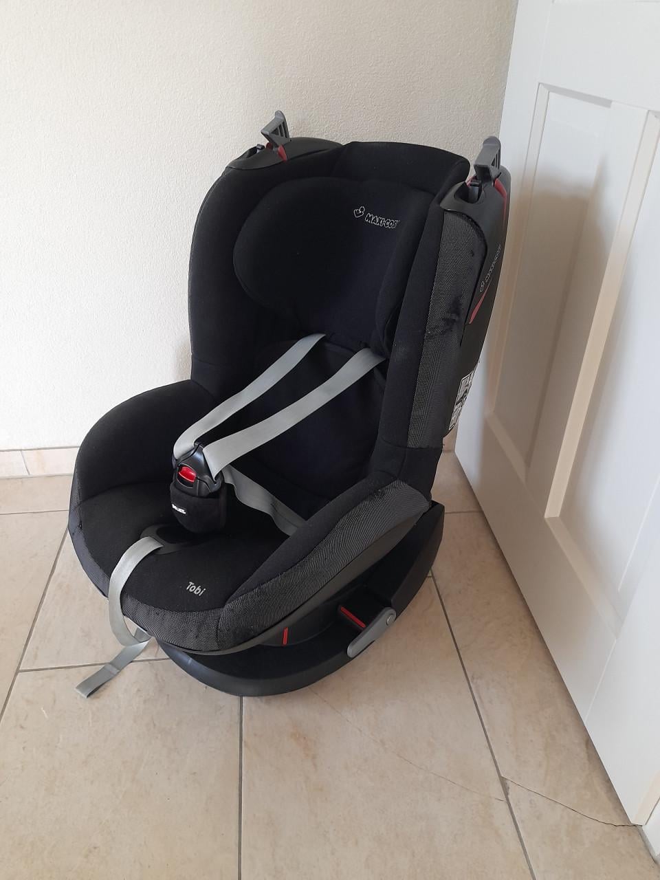 Maxi cosi  autostoel 9/18 kg (in goede staat )